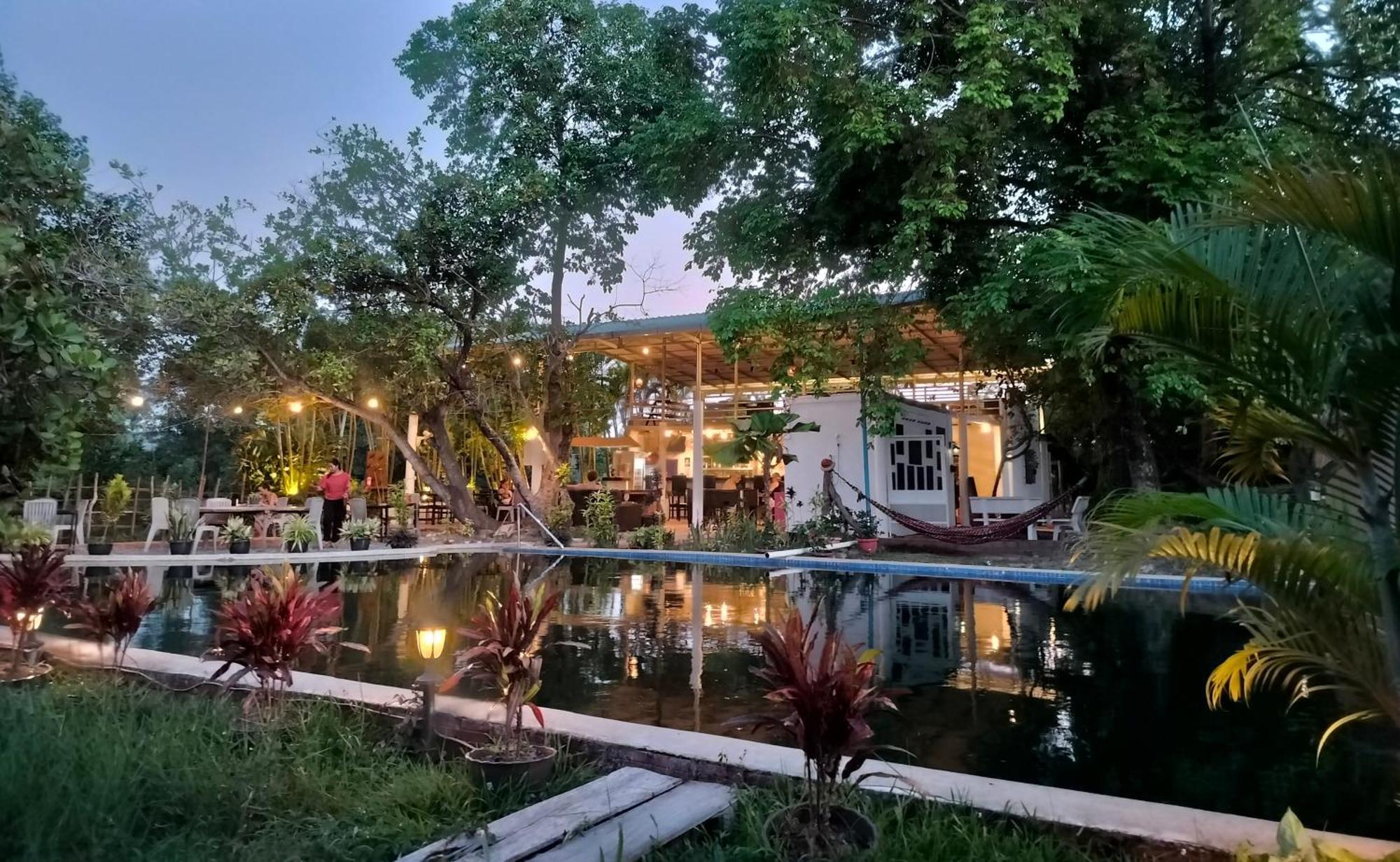Bohemiaz Resort And Spa Kampot Buitenkant foto